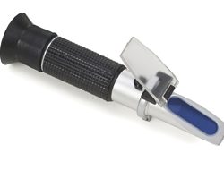 Refractometer